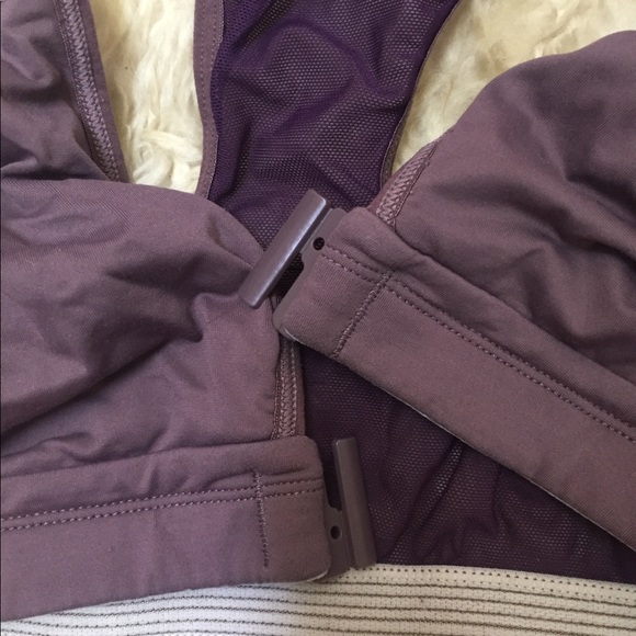 LULULEMON mauve mesh back XS sports bra - Picture 3 of 6